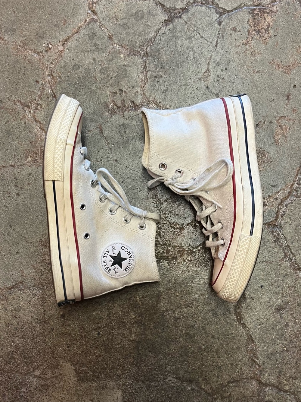 Converse Chuck 70s (7.5)